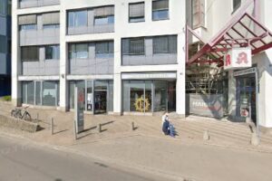 Prof. Dr. med. Axel Riecker, Prof. Dr. med. Jan Kassubek - Ulm 5 Prof. Dr. med. Axel Riecker, Prof. Dr. med. Jan Kassubek – Ulm