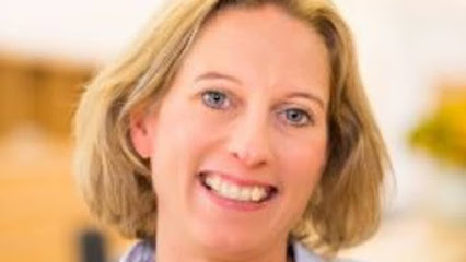 Sabine Hartmann - Mönchengladbach 1 AF1QipMaAZNS0UMKwTnwLaNhTflJprsz39 sd5MS7mUuw426 h240 k no