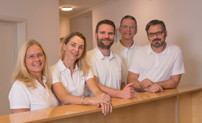 Die Neurochirurgie-Praxis Würzburg - Würzburg 1 AF1QipMj1kFaHv8jG3R N2UUthAQIcb6L0FFg0odhwqw408 h248 k no
