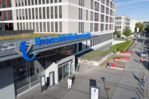 Klinik und Poliklinik für Neurologie Universitätsklinikum Leipzig - Leipzig 9 Klinik und Poliklinik für Neurologie Universitätsklinikum Leipzig – Leipzig
