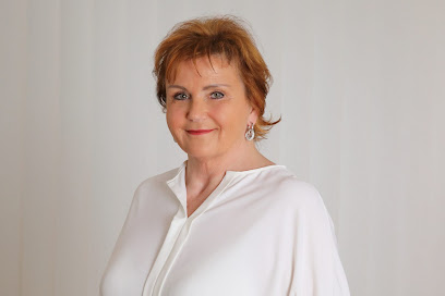 Dr. Radka Cerny - München 1 AF1QipPo n D NsvLdKDhKSHM8bVw61qQxFmasCZSw4Bw408 h272 k no