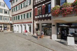 Kinderarztpraxis Dr. med. Bernhard Asenbauer und Dr. med. Sebastian Peters - Tübingen 13 Kinderarztpraxis Dr. med. Bernhard Asenbauer und Dr. med. Sebastian Peters – Tübingen