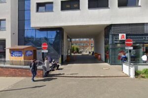 Herr Dr. med. Stefan Meyring, M.Sc. - Aachen 7 Herr Dr. med. Stefan Meyring, M.Sc. – Aachen