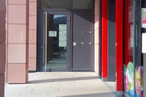 Dr. med. John Peter Doerr - Gundelfingen 14 Dr. med. John Peter Doerr – Gundelfingen